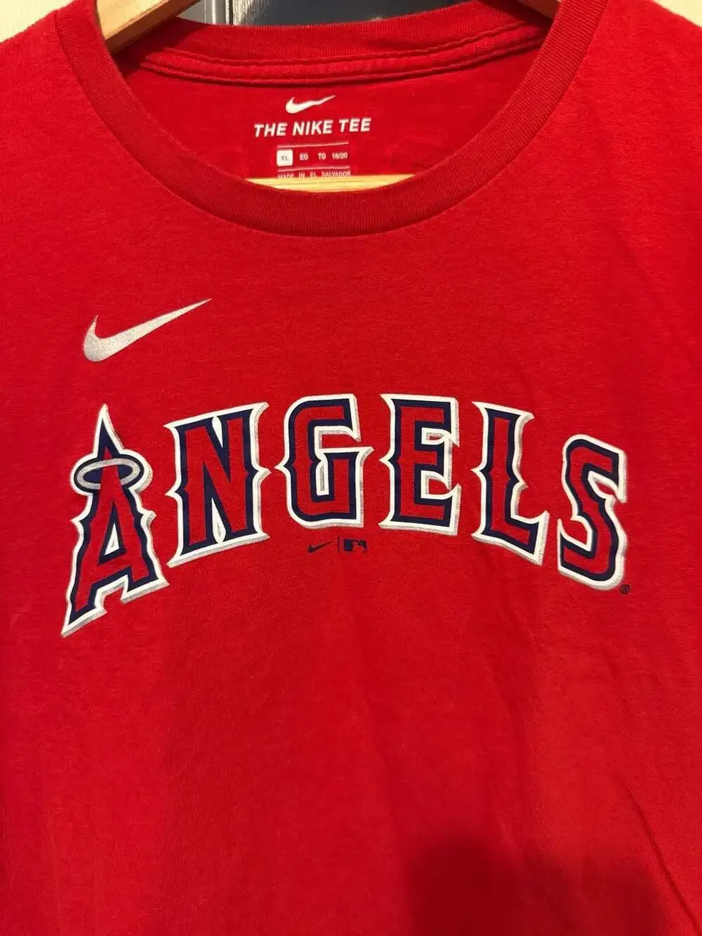 Nike Los Angeles Angels Mike Trout T-Shirt Size YXL MLB